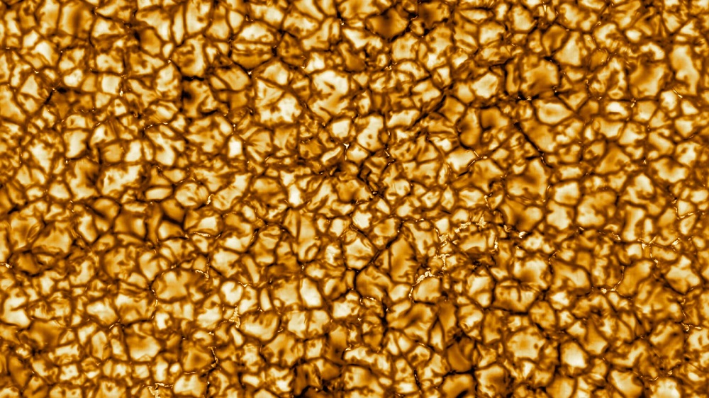 New high resolution solar telescope shows incredible images of the Sun 1