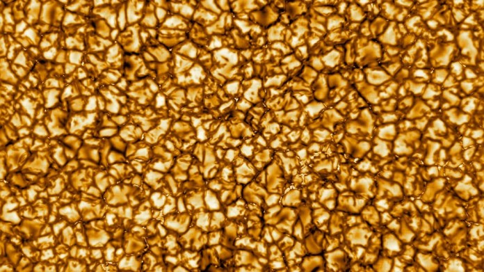 New high resolution solar telescope shows incredible images of the Sun