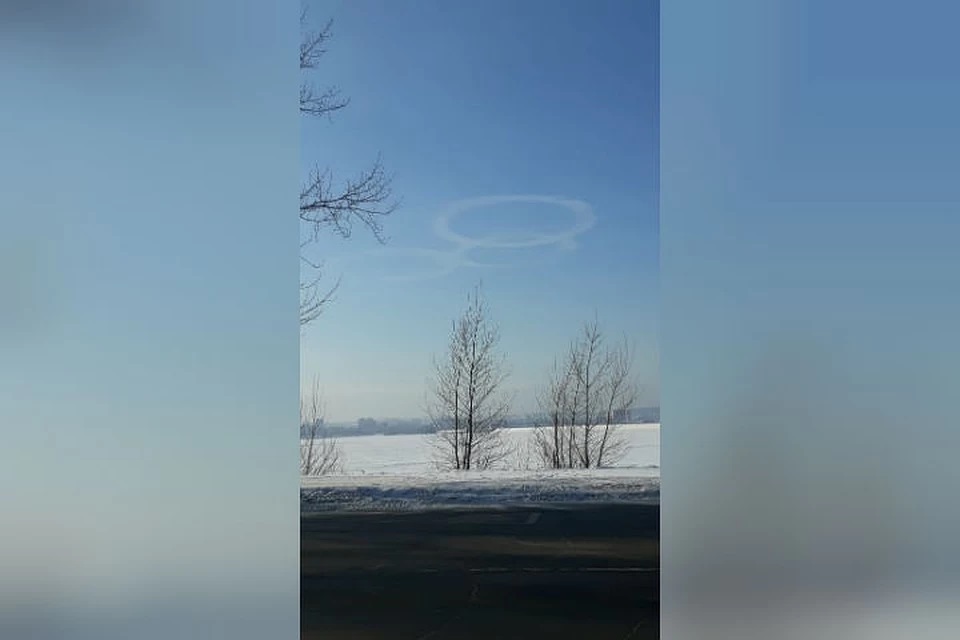 “This is an anomaly!”: Unusual ring-clouds appeared in the sky above Russian city 9