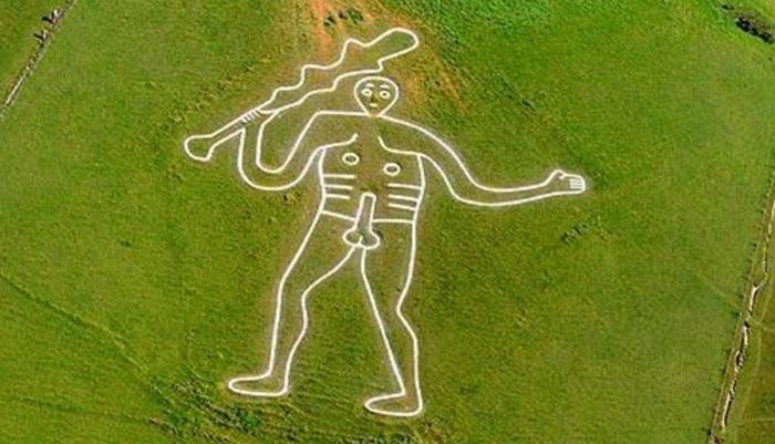 Researchers will determine the age of the 'Giant of Cerne Abbas' geoglyph 1