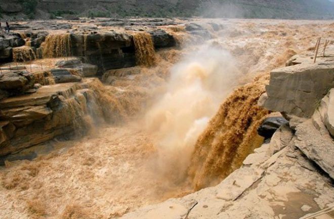 Amazing stories about the great floods in the history of mankind 69