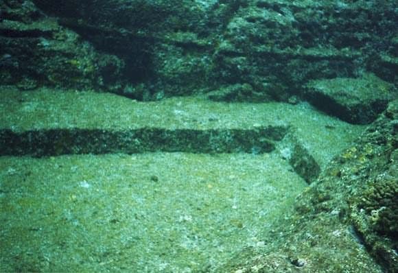 Yonaguni's underwater ruins - the remains of Lemuria? 49