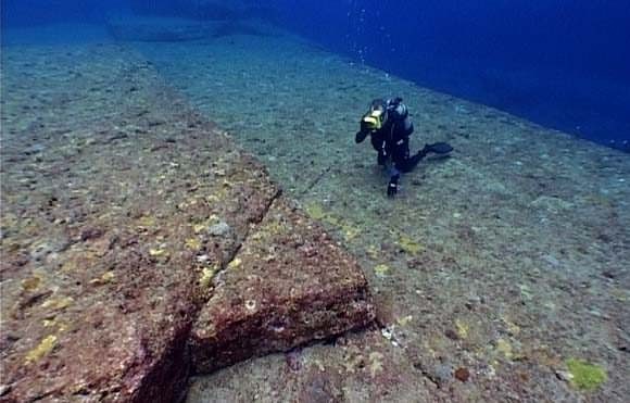 Yonaguni's underwater ruins - the remains of Lemuria? 57