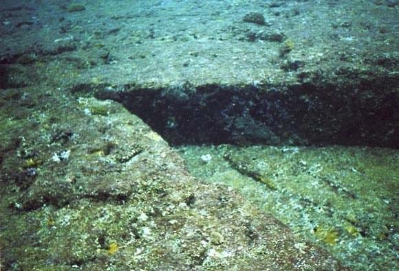 Yonaguni's underwater ruins - the remains of Lemuria? 34