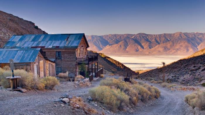 Businessman bought a ghost town, believed in mysticism and decided to stay there forever 31