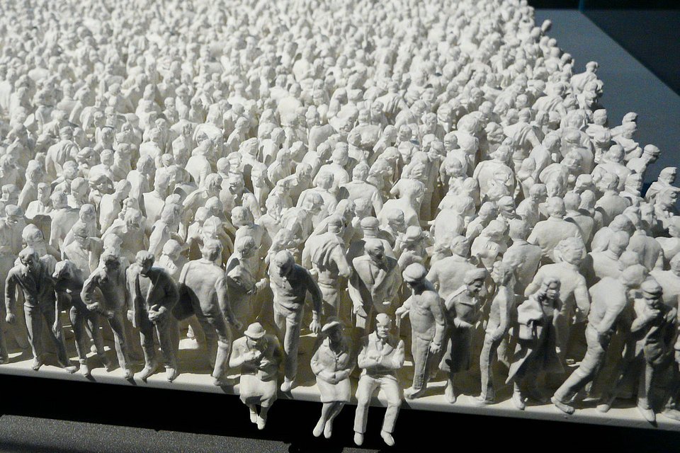 Overpopulation is canceled. Scientists predict a drop in the number of people on Earth 21