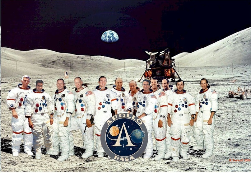 It is often forgotten that there was more than one flight: during the Apollo program, twelve Americans visited the moon (and yes, this photo, of course, is a montage)