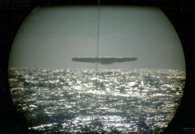 UFOs haunted U.S. Air Force bases during the Cold War 18
