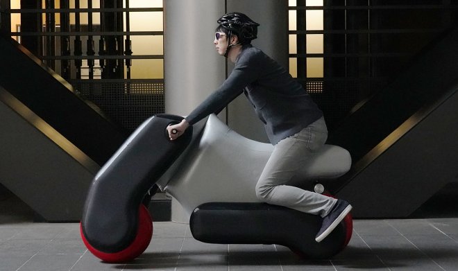 Japan has developed an inflatable scooter that weighs practically nothing 1