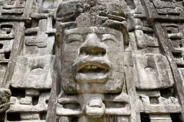 A fierce embodiment of Earth: The Mayan structure used for direct dialogue with the gods 1