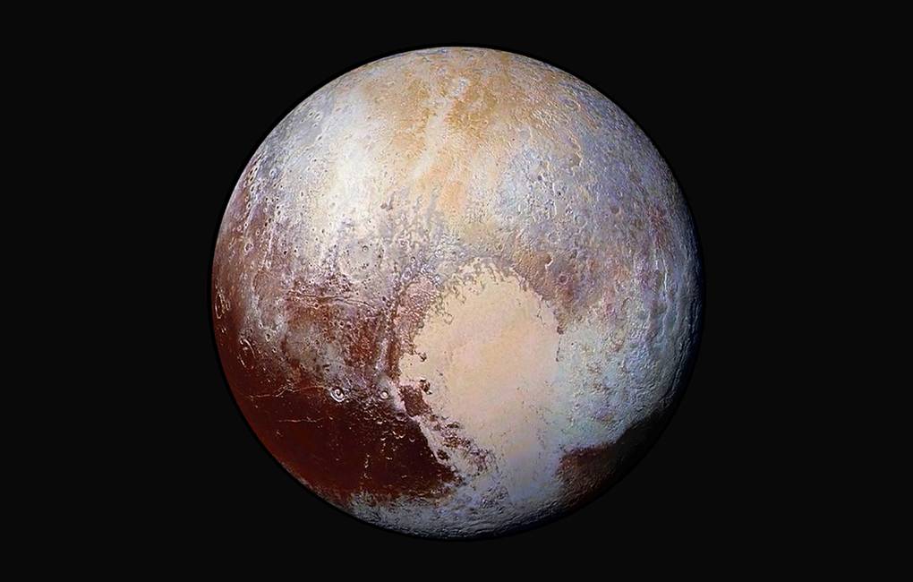 Methane snow found on the tops of Pluto's equatorial mountains 13