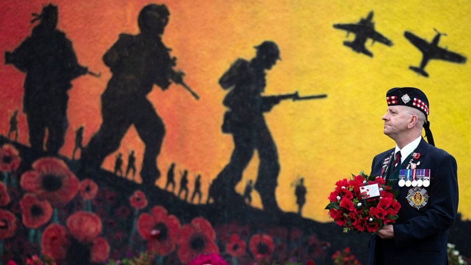 The British Army warned of the threat of a third world war 11