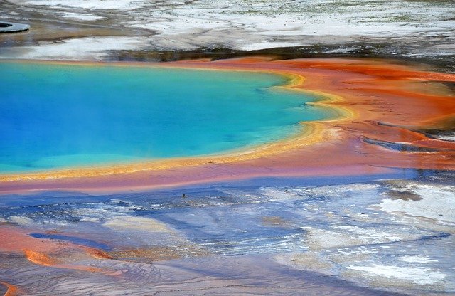 US geologists: a large-scale series of earthquakes began at the fault in Yellowstone 11