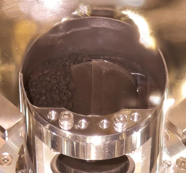 The Japanese have found the primordial space substance in the "Hayabusa-2" capsule 3