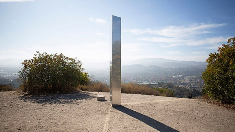 Monolith Triplets: New metal monolith of unknown origin appears in California 17