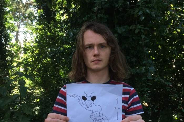 British guy claims he was attacked by an alien in the forest that looks like a huge praying mantis 1