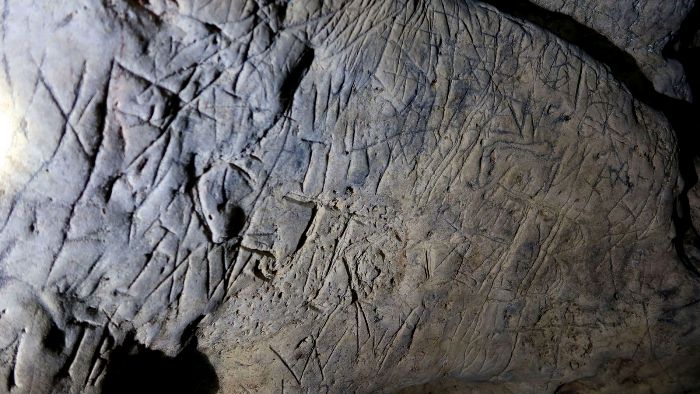 Witch signs found in the gorge. Witch signs found in the gorge.