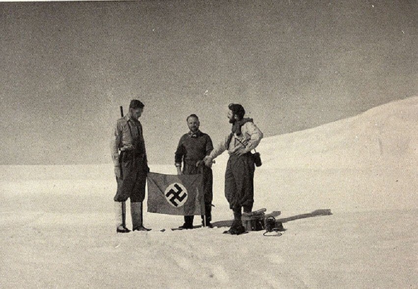 What the Antarctica ice is hiding: details of the secret expedition of the Nazis to the White continent revealed 2