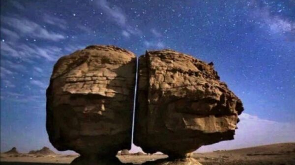 Sawed rocks: The mystery of an ancient stone in Saudi Arabia mysteriously cut in half 3