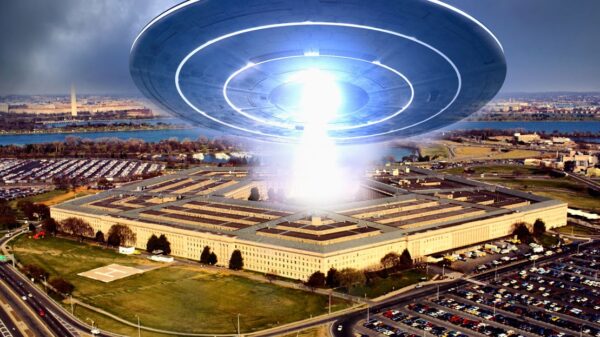 Pentagon informant says US government will release classified UFO documents in summer 34