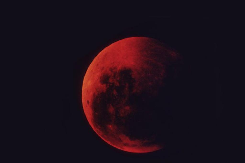 May 26th: If the blood moon strikes the ominous omen, will something big happen? 2