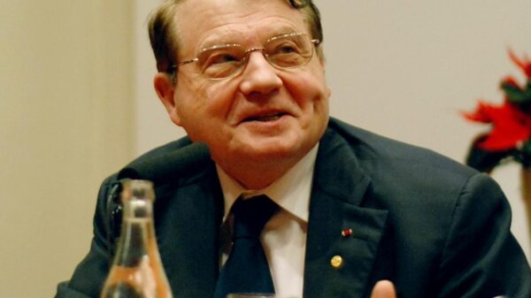 "I will not get vaccinated" - Nobel Prize Winner French Virologist Professor Luc Montagnier who discovered HIV 29