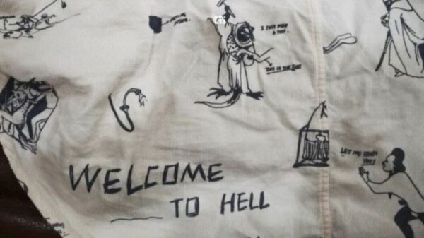 "Welcome to Hell": Chinese brand launches clothes for children 22