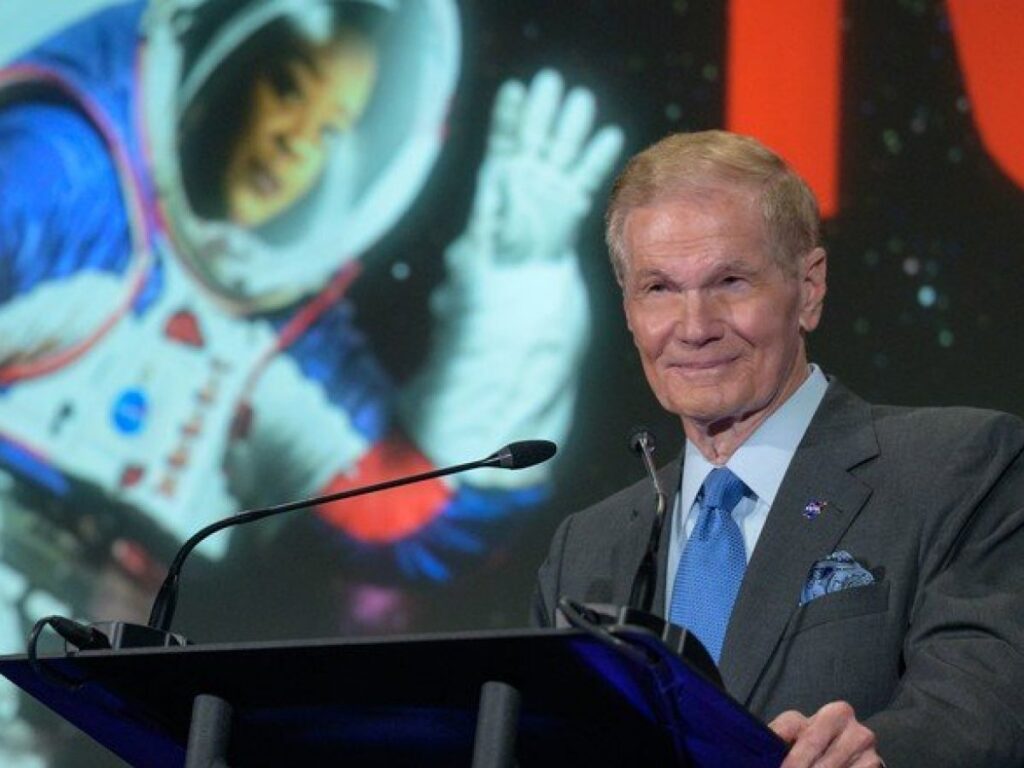 Both US and Russia space agencies directors agreed: UFOs exist, aliens, perhaps, too 1