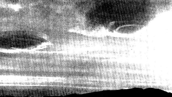 They flew out of a thundercloud: missile shaped UFO sightings found in 1940s FBI archives 12