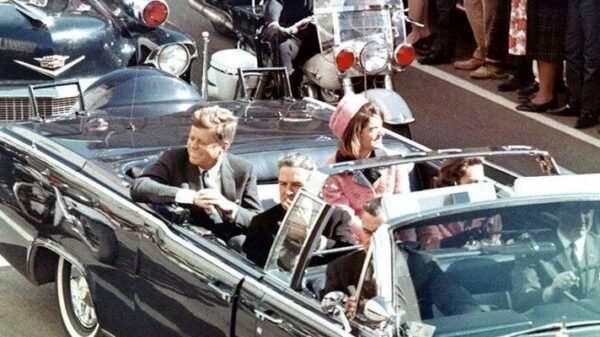 The United States declassified nearly 2 thousand documents on the Kennedy assassination 15