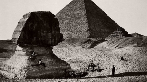 Why are Egyptologists hiding the Southern entrance to the pyramid of Cheops? What did Flinders Petrie find and was he a Freemason? 30