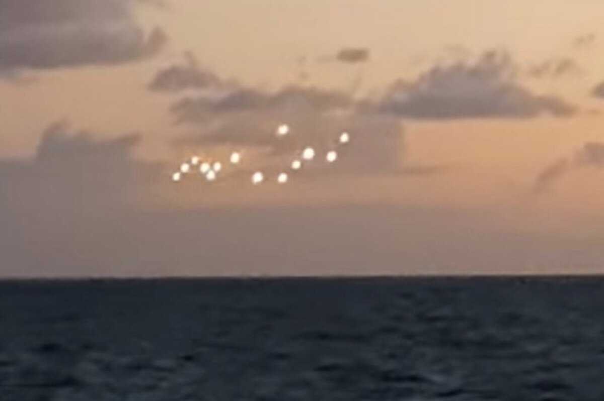 UFO fleets over the ocean are not uncommon.