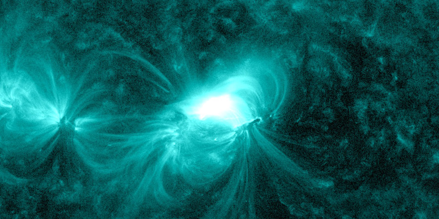 Another flare explosion occurred on the Sun could be directed at the Earth in the next 48 hours 1