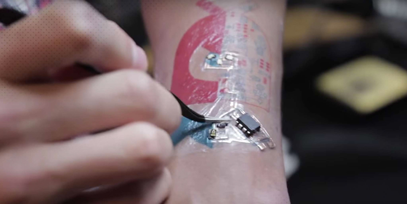 BBC-Auftakt: "Du implantierst einen Mikrochip in deine Hand und kannst alles bezahlen" - So geht's 1