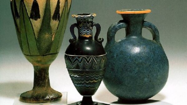 Could ancient people made these magnificent diorite vases in an era when even copper tools were rare? 19