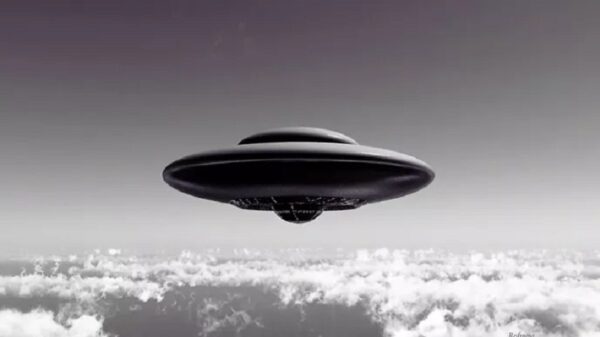 Pentagon warned about the real threat: UFOs really exist and they're not spy balloons 9