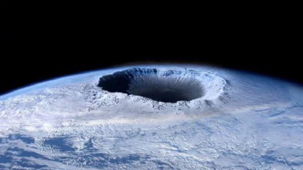 The hum of nothingness? Scientists have recorded mysterious low-frequency signals of unknown origin in the stratosphere 5