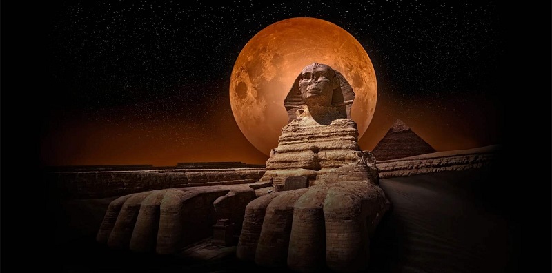 Nova hipótese da origem das esfinges egípcias compara a sua construção com monumentos semelhantes em Marte